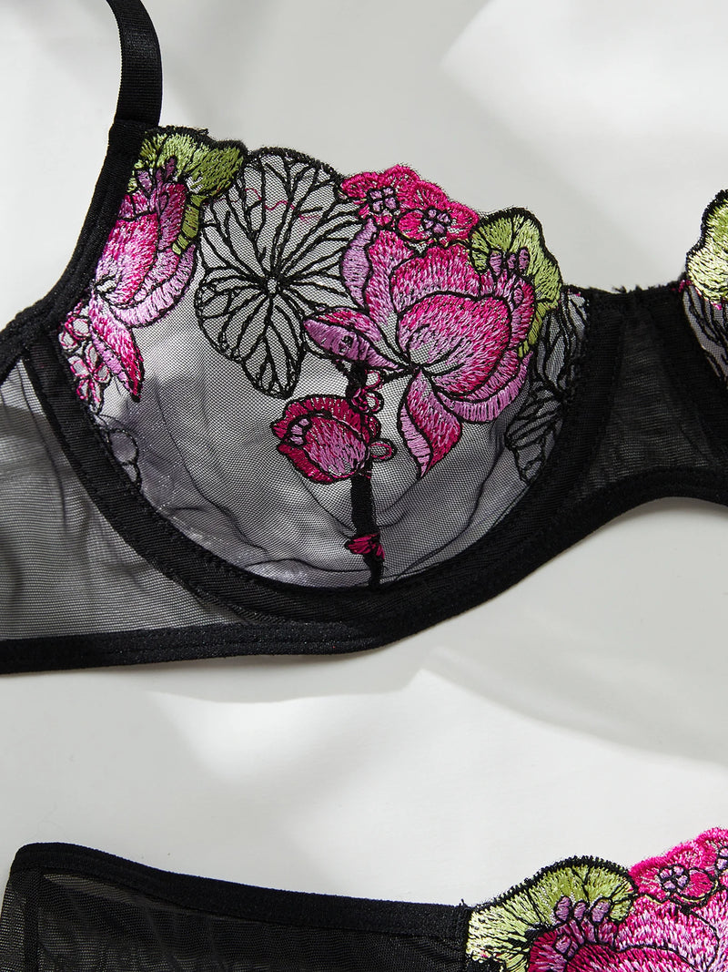 Conjunto de calcinha e sutiã sexy transparente e bordado